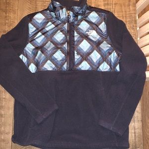 Women’s North Face fleece pullover